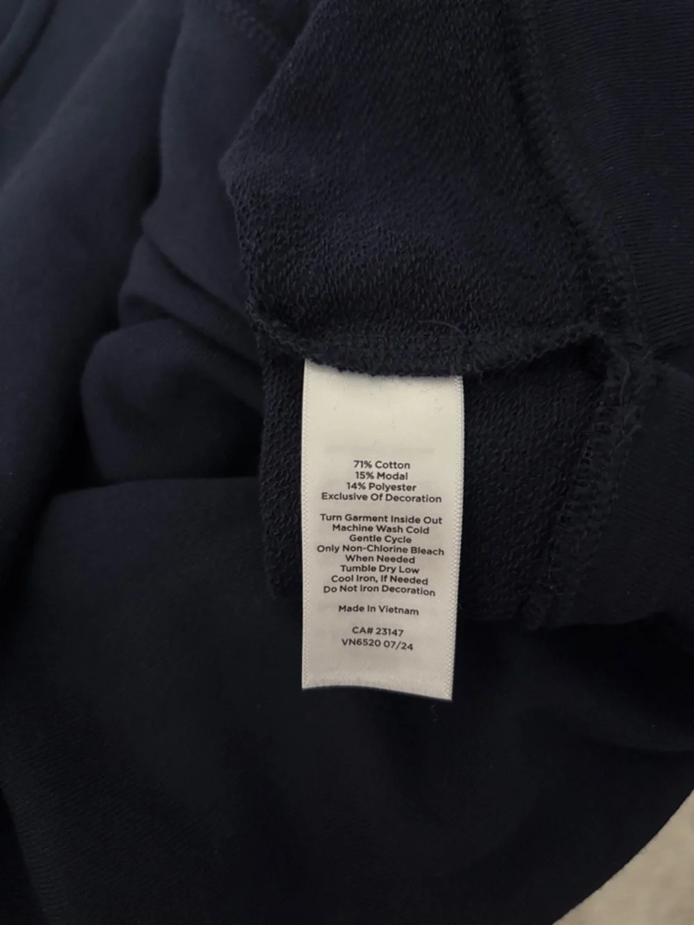 Talbots Navy Crewneck Sweater with Striped Heart Applique S Small NWT Americana - Picture 6 of 6